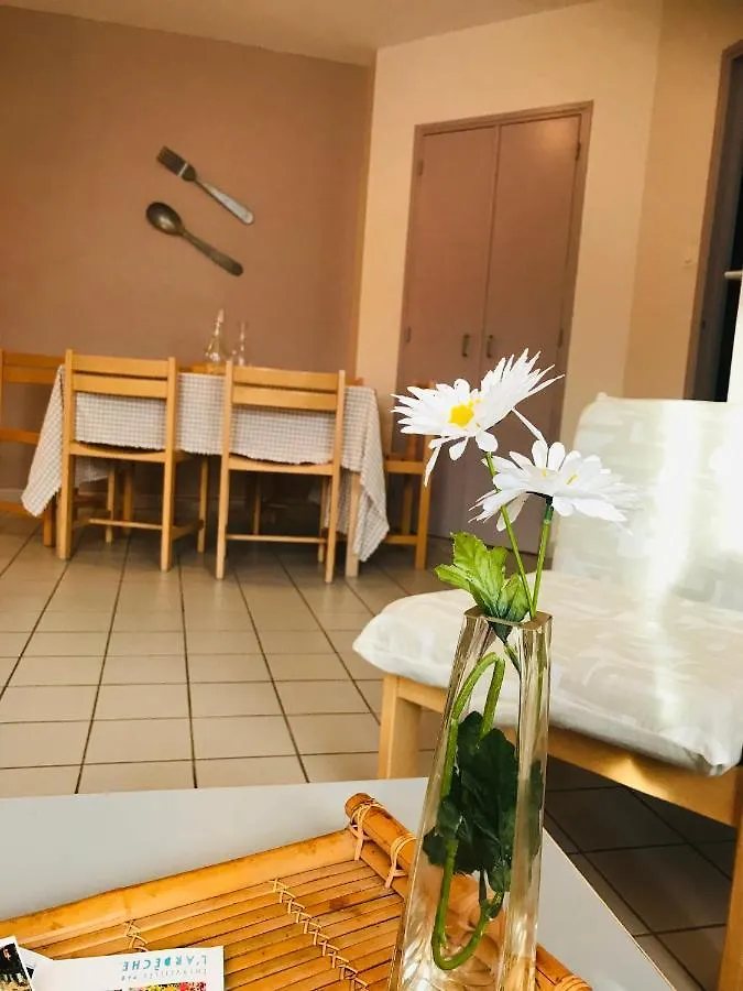 L'Oustal Des Bancs Apartment Saint-Joseph-des-Bancs 0*,  France